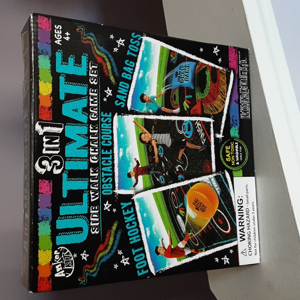 Anker art 3 In 1 ultimate side walk chalk game Set.